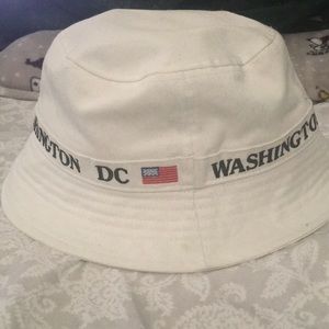 Washington DC Bucket Hat with Zipper